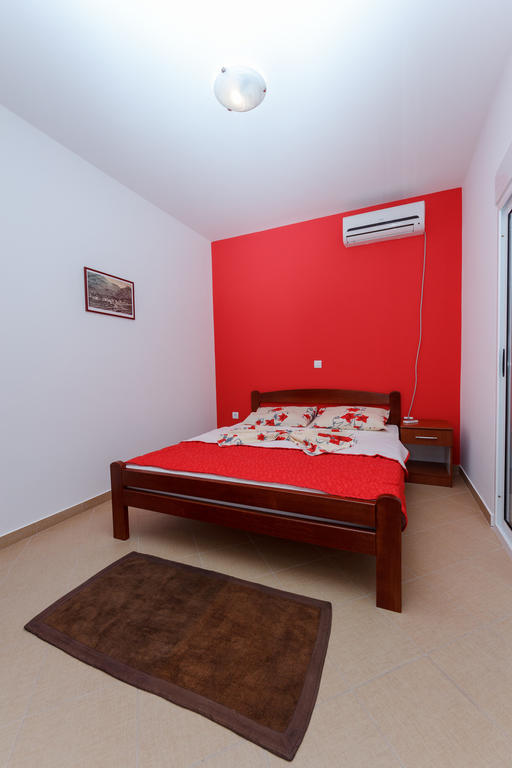 סוטומורה Apartments Sergej חדר תמונה