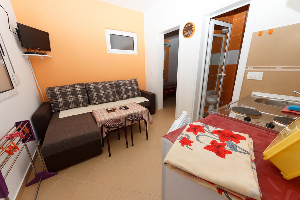 סוטומורה Apartments Sergej חדר תמונה